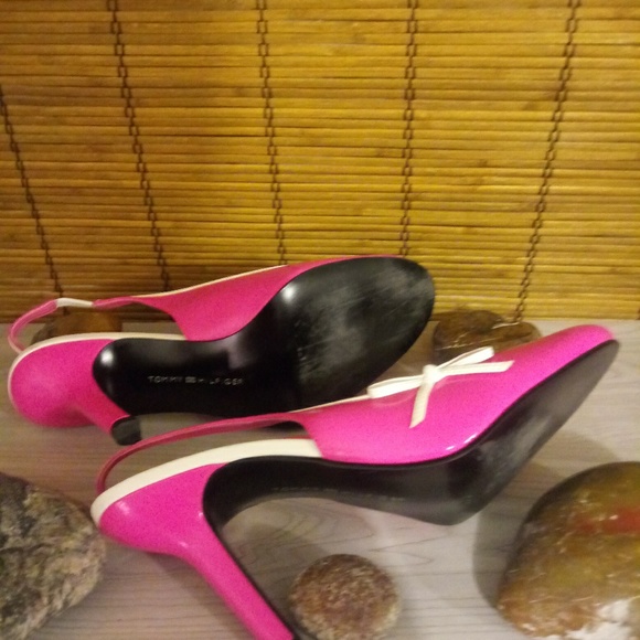 Tommy Hilfiger shoes - Picture 3 of 5